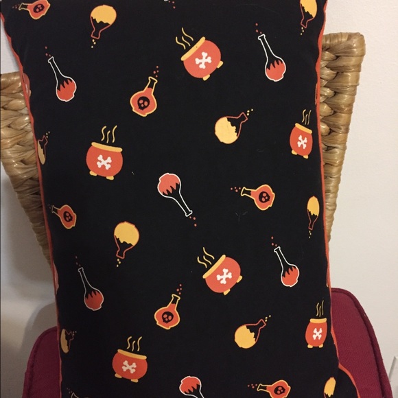 Halloween Decorations BNWT!!! - Picture 2 of 2